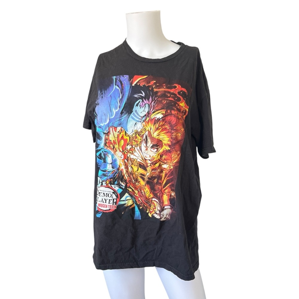 Demon Slayer Kimetsu no Yaiba the Movie Mugen Train Graphic T-shirt Size Large